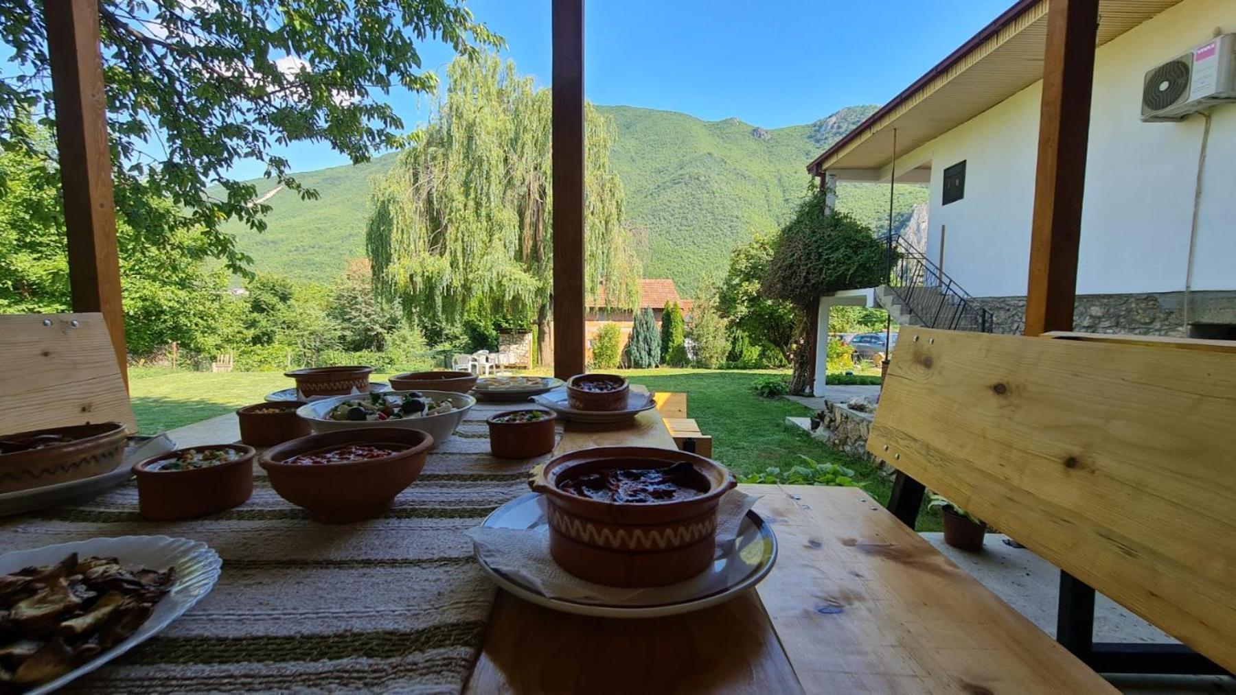 Villa Ilis House Matka Skopje Esterno foto