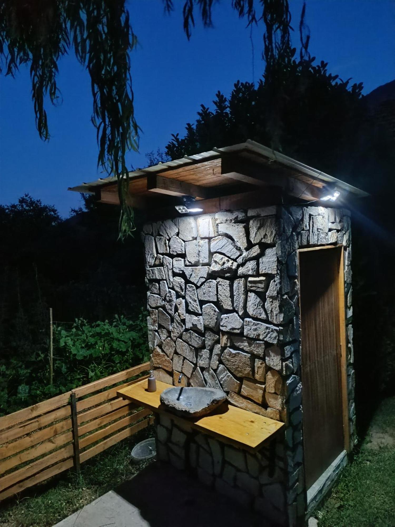 Villa Ilis House Matka Skopje Esterno foto