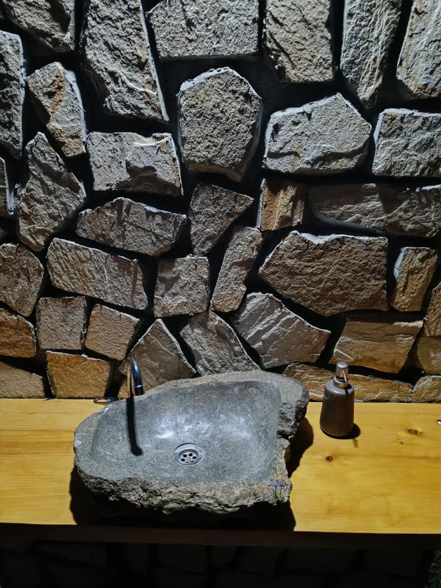 Villa Ilis House Matka Skopje Esterno foto